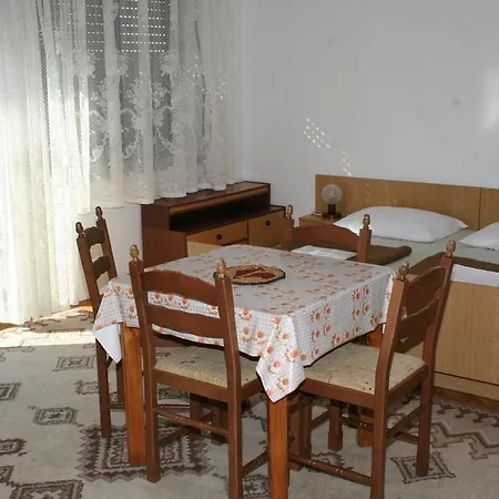 Studio Nemira 2828a Apartamento *